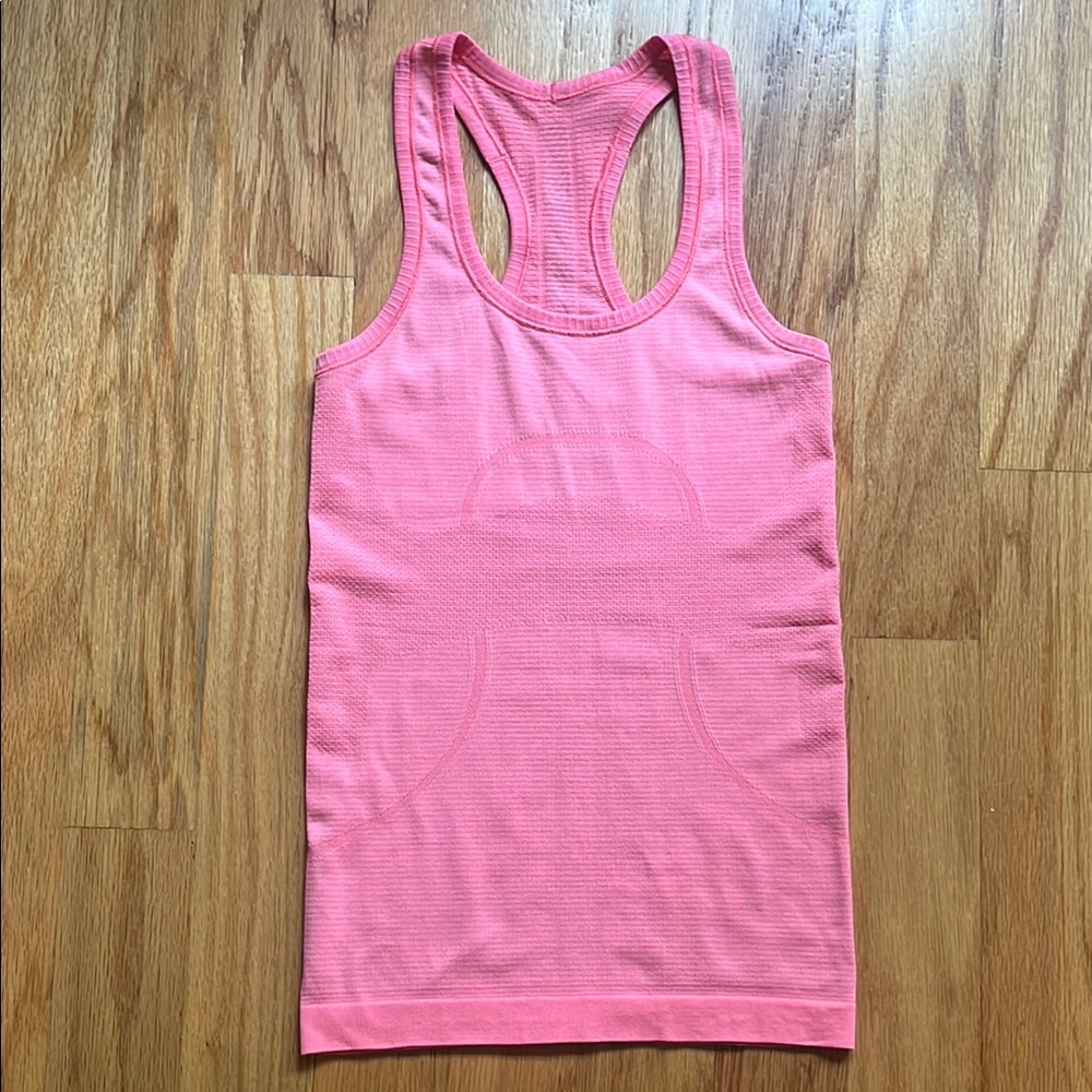 Lululemon Swiftly Tech Tank Hip Length